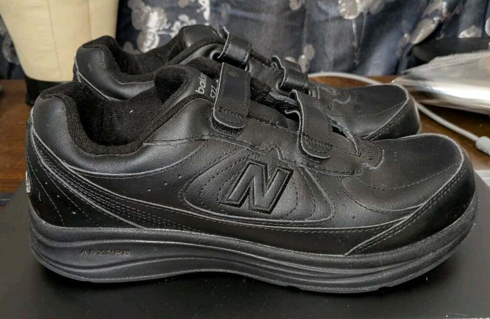 NEW BALANCE 577 BLACK LEATHER Hook Loop Walking Sneakers Sz 9 2E Extra Wide - Picture 4 of 10